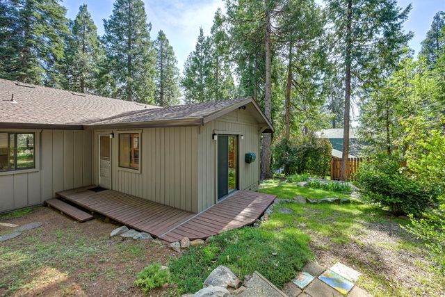 4120 Sugar Pine Dr, Pollock Pines, CA 95726