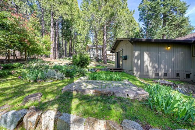 4120 Sugar Pine Dr, Pollock Pines, CA 95726