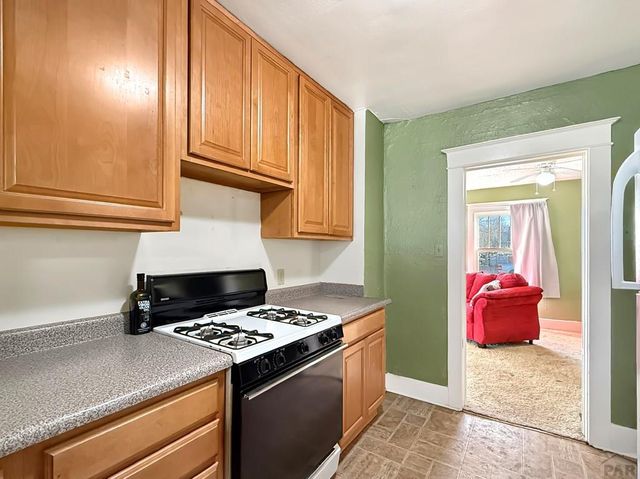 2601 5th Ave, Pueblo, CO 81003