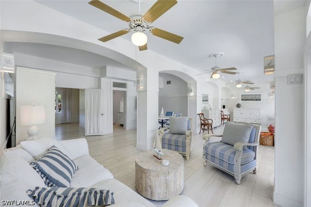 203 San Mateo DR, Bonita Springs, FL 34134