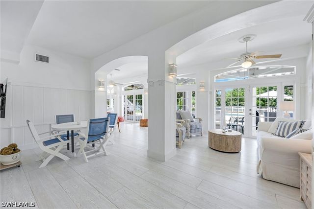 203 San Mateo DR, Bonita Springs, FL 34134