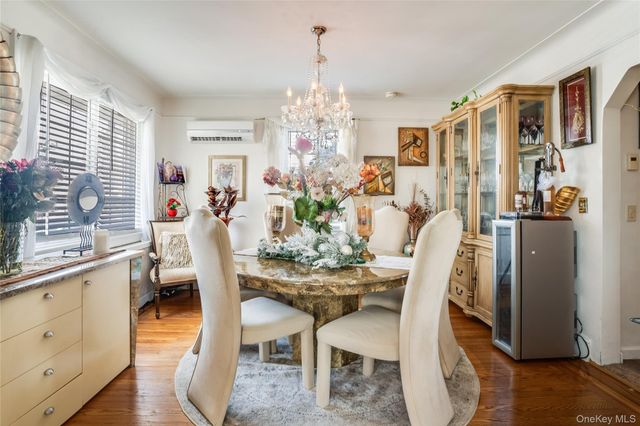 122 Hamilton Road Road, Hempstead, NY 11550