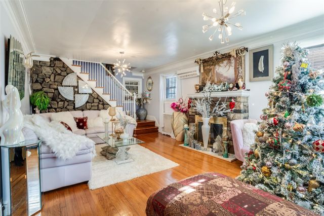 122 Hamilton Road Road, Hempstead, NY 11550