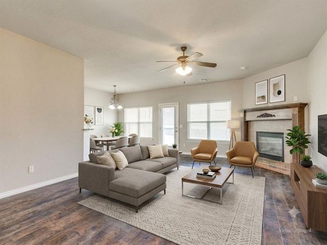 416 Rolling Meadow Drive, Noble, OK 73068