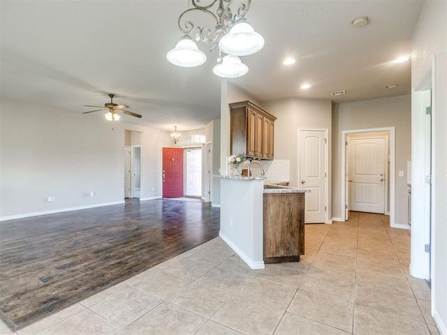 416 Rolling Meadow Drive, Noble, OK 73068