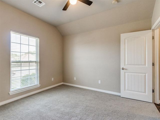 416 Rolling Meadow Drive, Noble, OK 73068