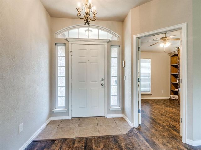 416 Rolling Meadow Drive, Noble, OK 73068