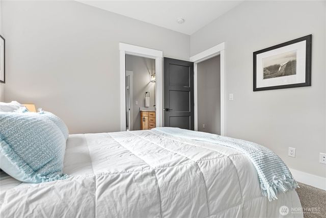 301 S Park Street, Lynden, WA 98264