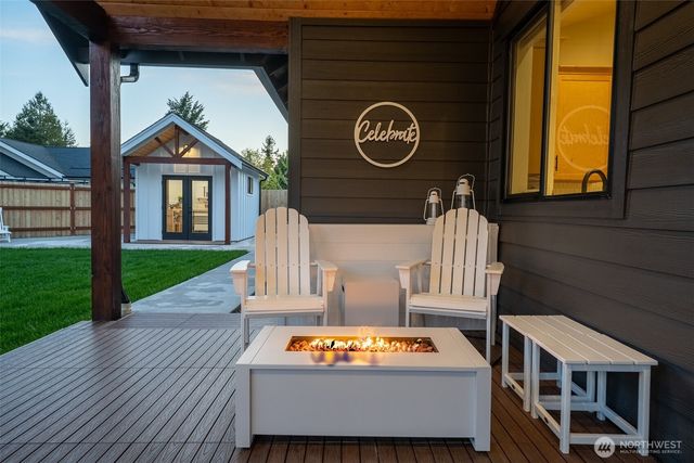 301 S Park Street, Lynden, WA 98264