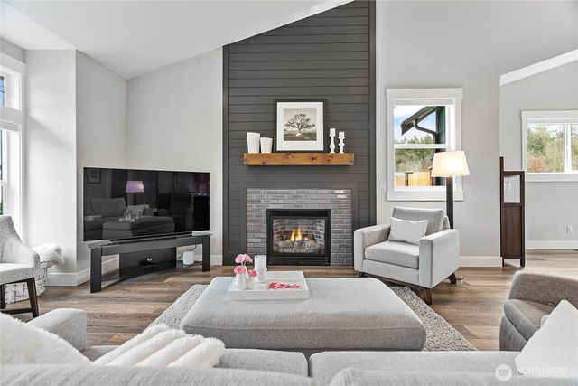 301 S Park Street, Lynden, WA 98264