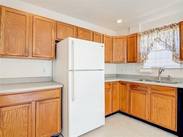 1606 CENTER DRIVE, Deland, FL 32720