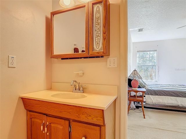 1606 CENTER DRIVE, Deland, FL 32720