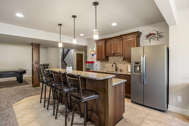 909 NW 3rd Court, Grimes, IA 50111