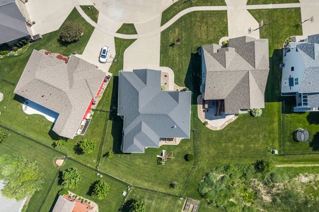 909 NW 3rd Court, Grimes, IA 50111
