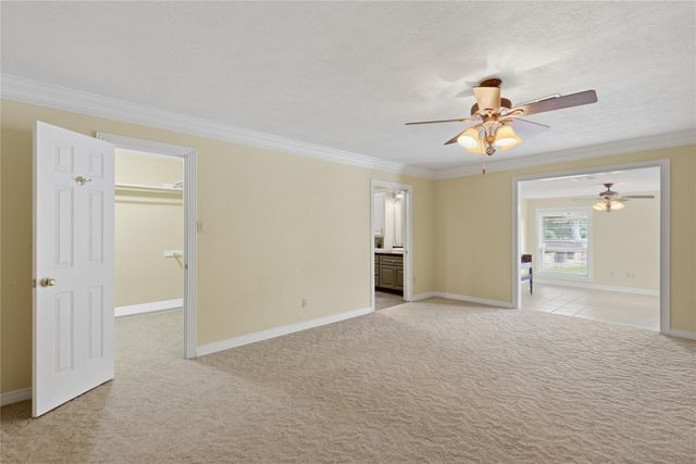 1017 Buescher Road, Columbus, TX 78934