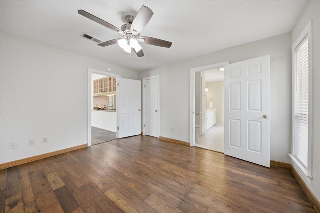 1017 Buescher Road, Columbus, TX 78934