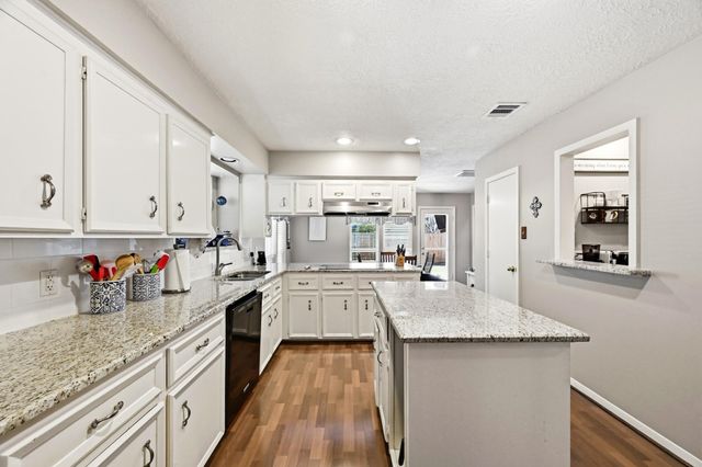 2807 Glenn Lakes Lane, Missouri City, TX 77459