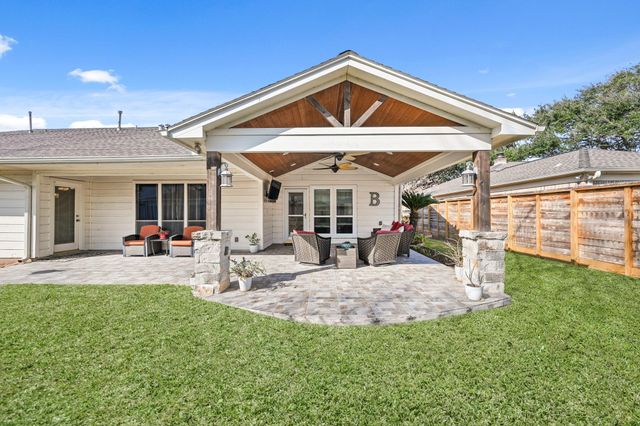 2807 Glenn Lakes Lane, Missouri City, TX 77459