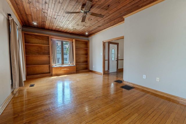 403 1st Street, Baraboo, WI 53913