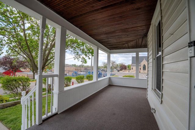 403 1st Street, Baraboo, WI 53913