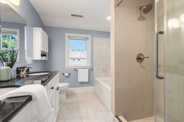 34 Park St 34, Arlington, MA 02474