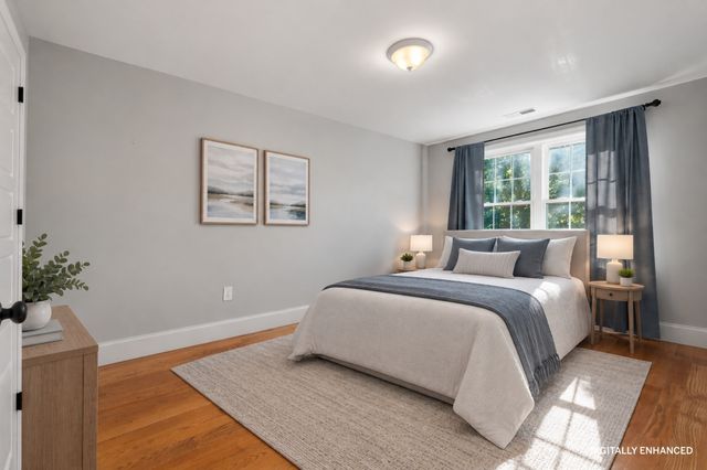 34 Park St 34, Arlington, MA 02474