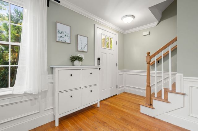 34 Park St 34, Arlington, MA 02474