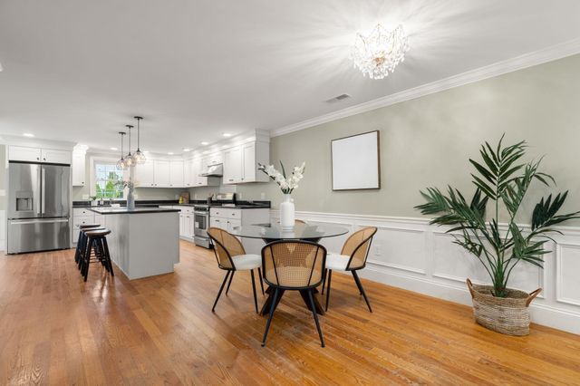 34 Park St 34, Arlington, MA 02474