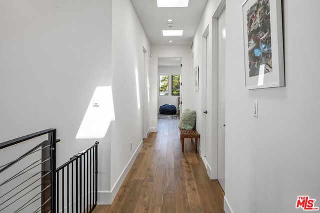 1037 Palms Boulevard, Venice, CA 90291