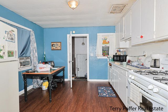 3035 Lemuel Street, Muskegon Heights City, MI 49444