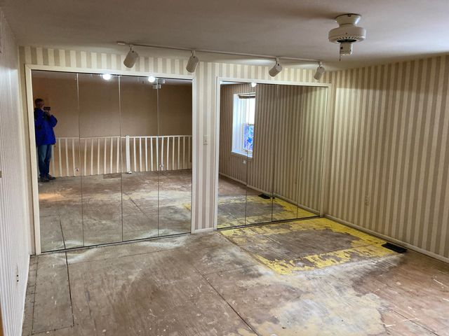 5065 Crooks 49, Royal Oak City, MI 48073