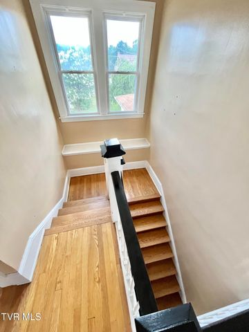 835 Highland Avenue, Bristol, VA 24201