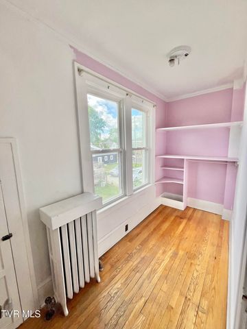 835 Highland Avenue, Bristol, VA 24201
