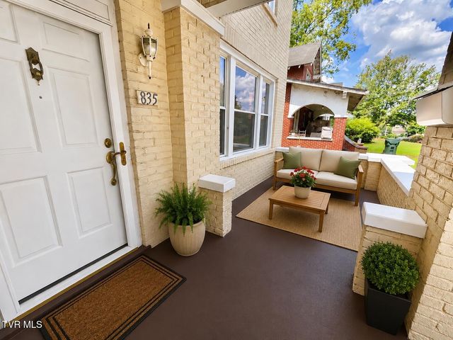835 Highland Avenue, Bristol, VA 24201