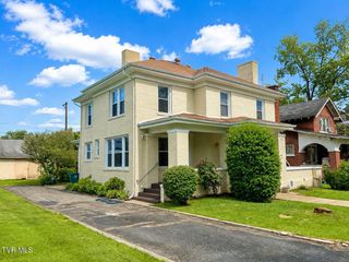 835 Highland Avenue, Bristol, VA 24201