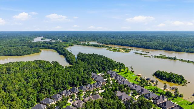 5511 Regal Landing Drive, Houston, TX 77345