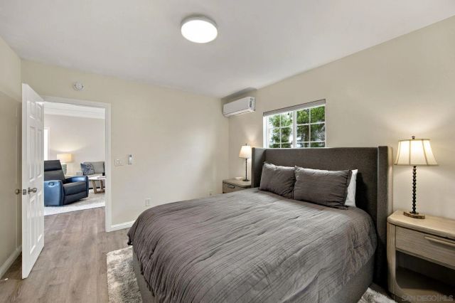 312 N Acacia Ave, Solana Beach, CA 92075