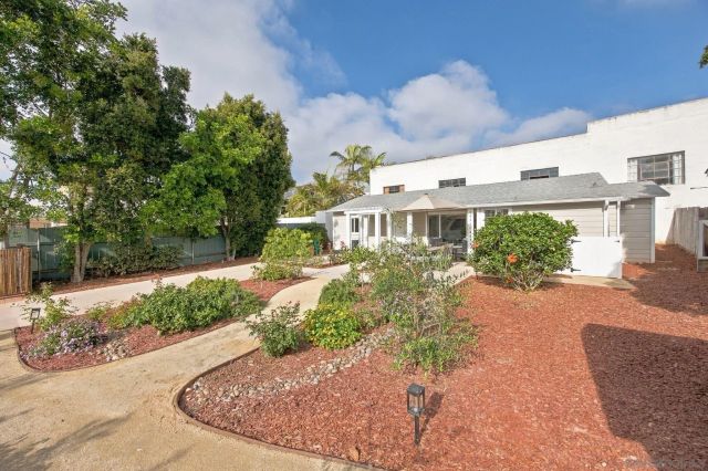 312 N Acacia Ave, Solana Beach, CA 92075
