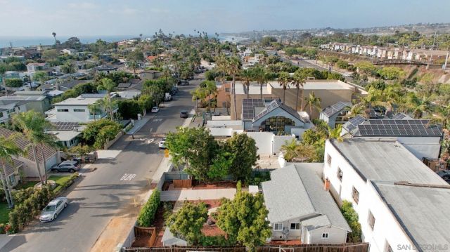 312 N Acacia Ave, Solana Beach, CA 92075