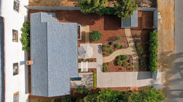 312 N Acacia Ave, Solana Beach, CA 92075