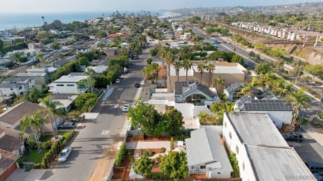 312 N Acacia Ave, Solana Beach, CA 92075