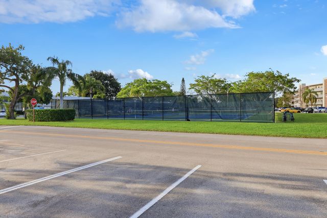 231 Ventnor Q, Deerfield Beach, FL 33442