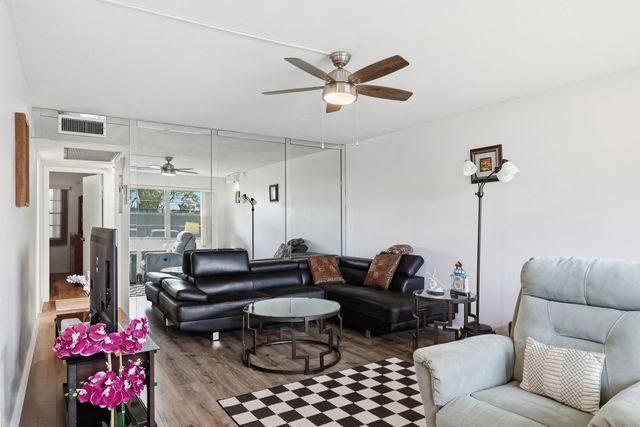 231 Ventnor Q, Deerfield Beach, FL 33442