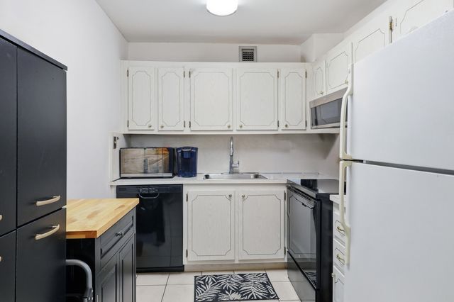 231 Ventnor Q, Deerfield Beach, FL 33442