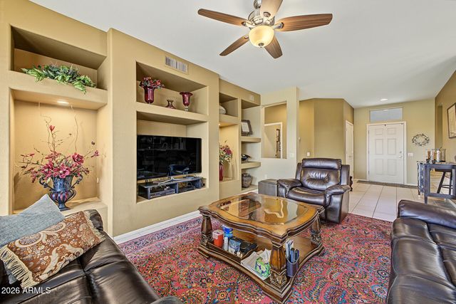 18101 N KEY ESTRELLA Drive, Surprise, AZ 85374