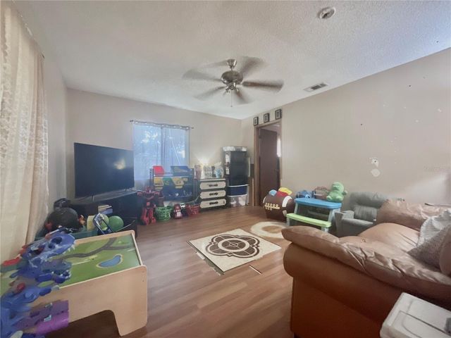 136 PUELBA LANE, Kissimmee, FL 34743