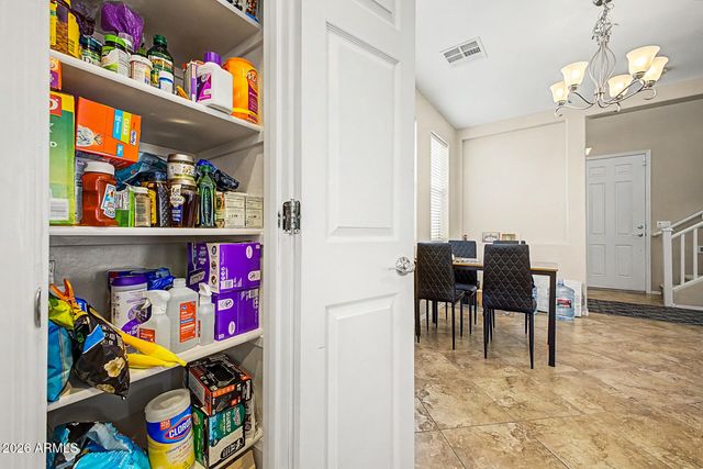 3306 E MEADOWVIEW Drive, Gilbert, AZ 85298