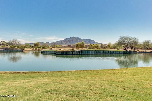 3306 E MEADOWVIEW Drive, Gilbert, AZ 85298