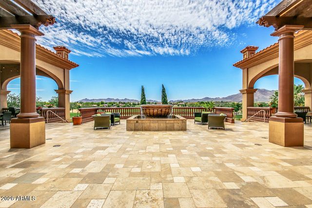 3306 E MEADOWVIEW Drive, Gilbert, AZ 85298