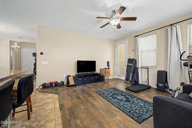 3306 E MEADOWVIEW Drive, Gilbert, AZ 85298